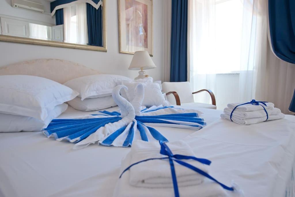 Blue Studio Apartment Next To The Beach Dubrovnik Exterior photo